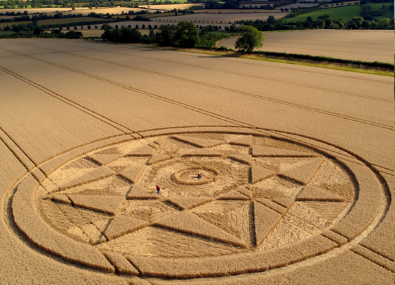 crop circle at Rollright Stones | August 5 2017